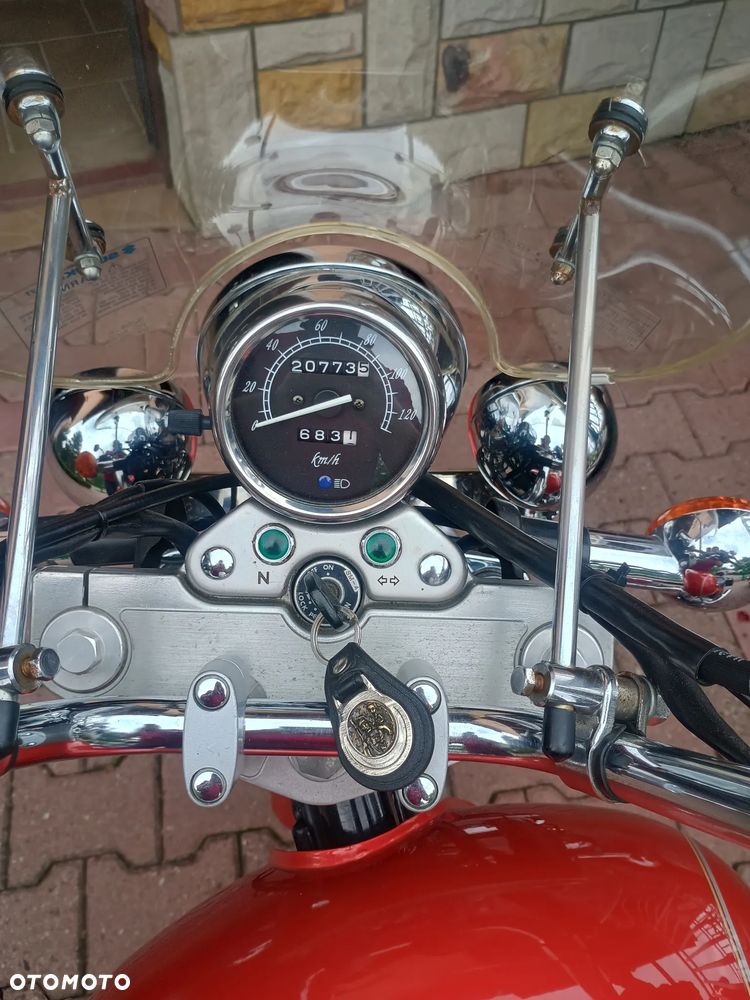 Suzuki Marauder - 6