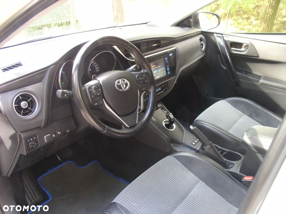 Toyota Auris 1.8 VVT-i Hybrid Automatik Touring Sports Executive - 11