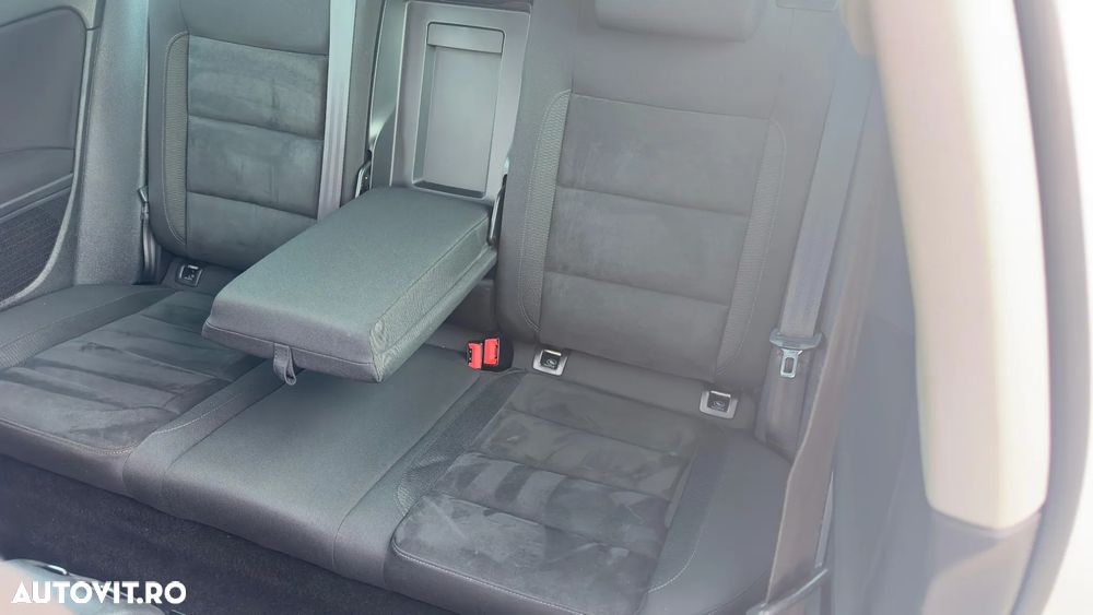 Volkswagen Golf 1.4 TSI DSG Highline - 17