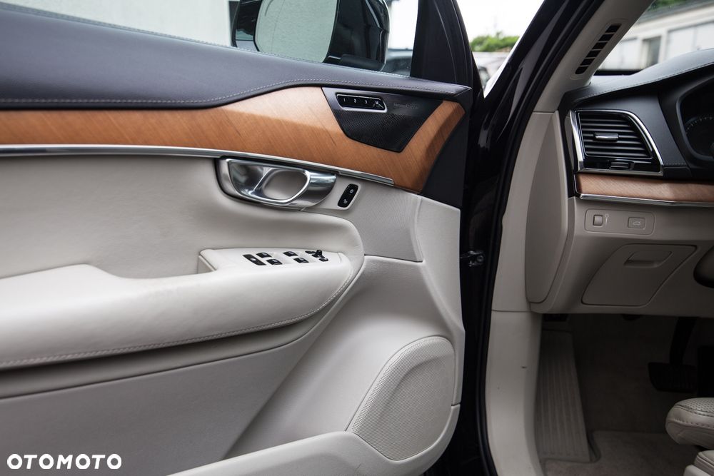 Volvo XC 90 T6 AWD Inscription - 15