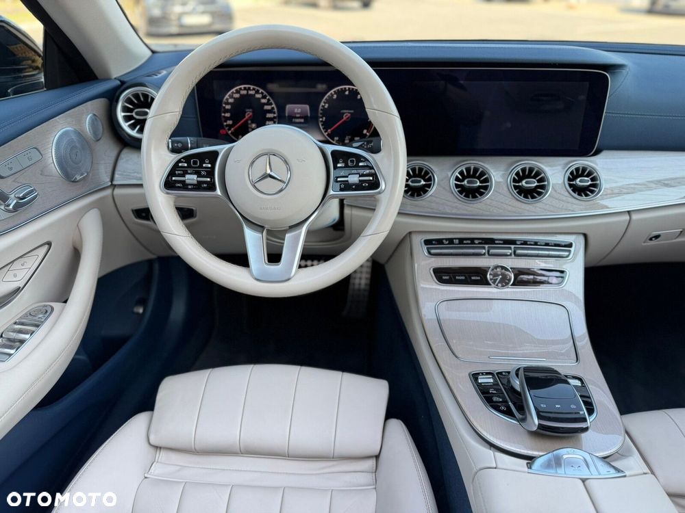 Mercedes-Benz Klasa E 300 AMG - 27