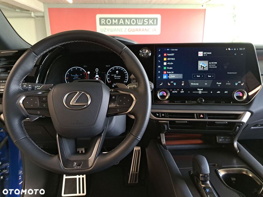 Lexus RX - 21