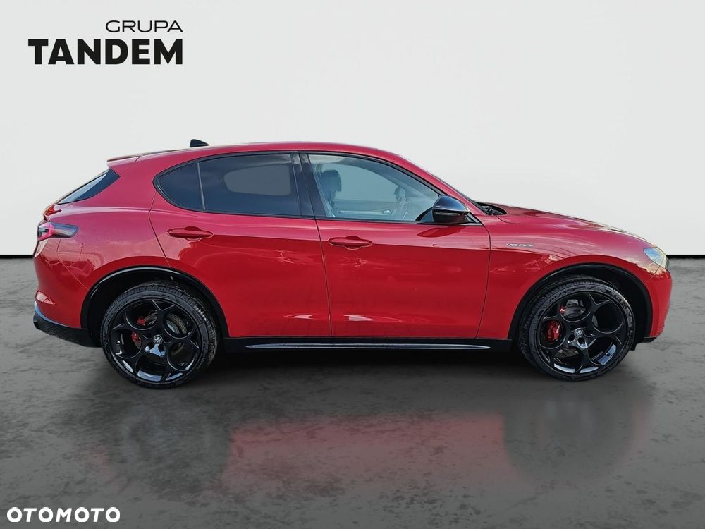 Alfa Romeo Stelvio 2.0 Turbo Veloce Q4 - 4