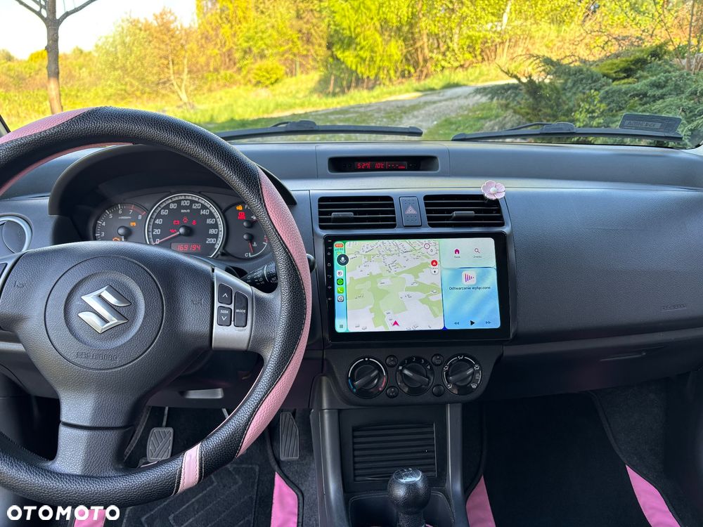 Suzuki Swift 1.5 GS - 5