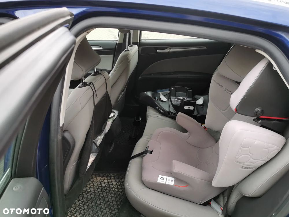 Ford Fusion - 6