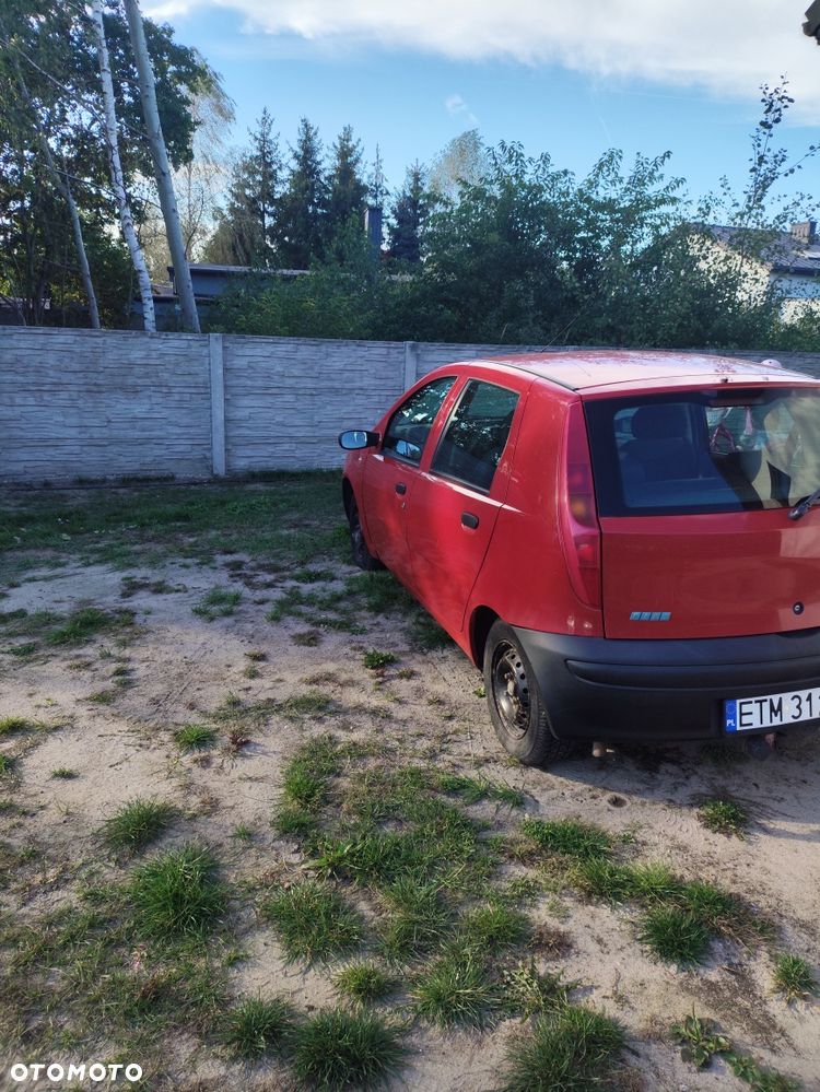 Fiat Punto - 8