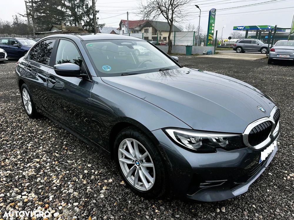 BMW Seria 3 320i xDrive Aut. Advantage - 1