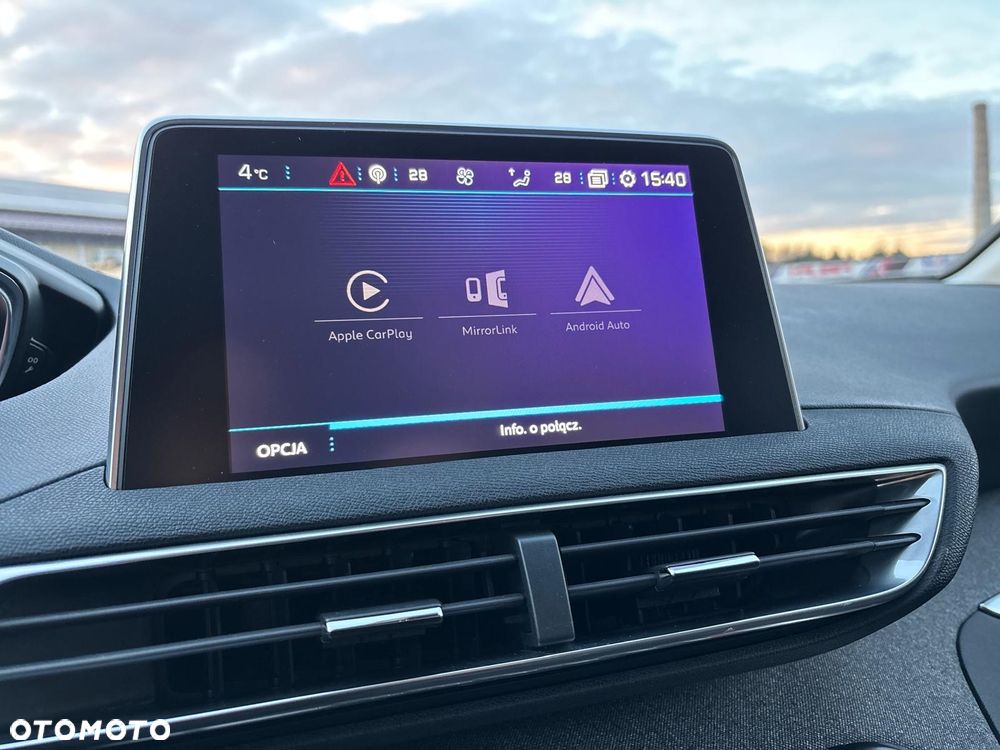 Peugeot 3008 1.2 PureTech Allure S&S - 39