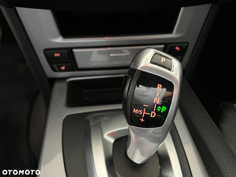 BMW Seria 5 - 35