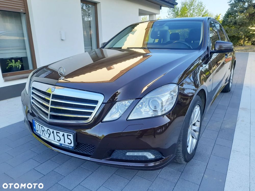 Mercedes-Benz Klasa E 250 CDI 4-Matic BlueEff - 1