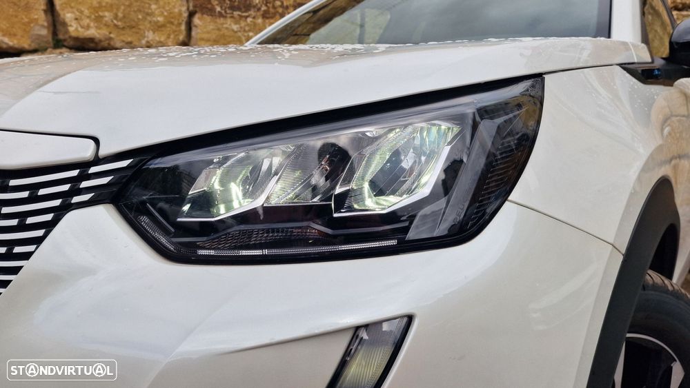 Peugeot e-2008 50 kWh Allure - 10