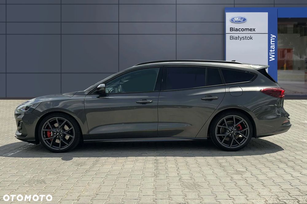 Ford Focus 2.3 EcoBoost ST X - 2