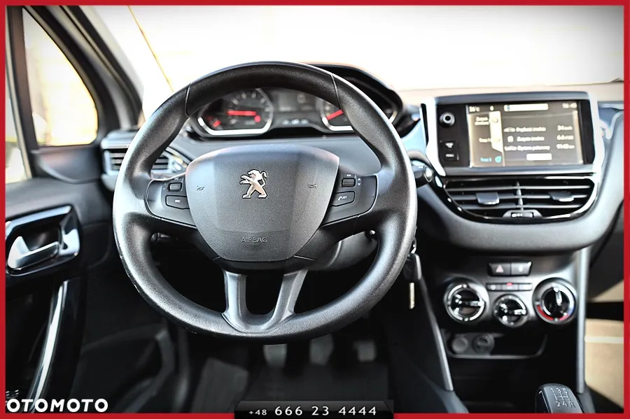 Peugeot 208 1.2 VTi Style - 23