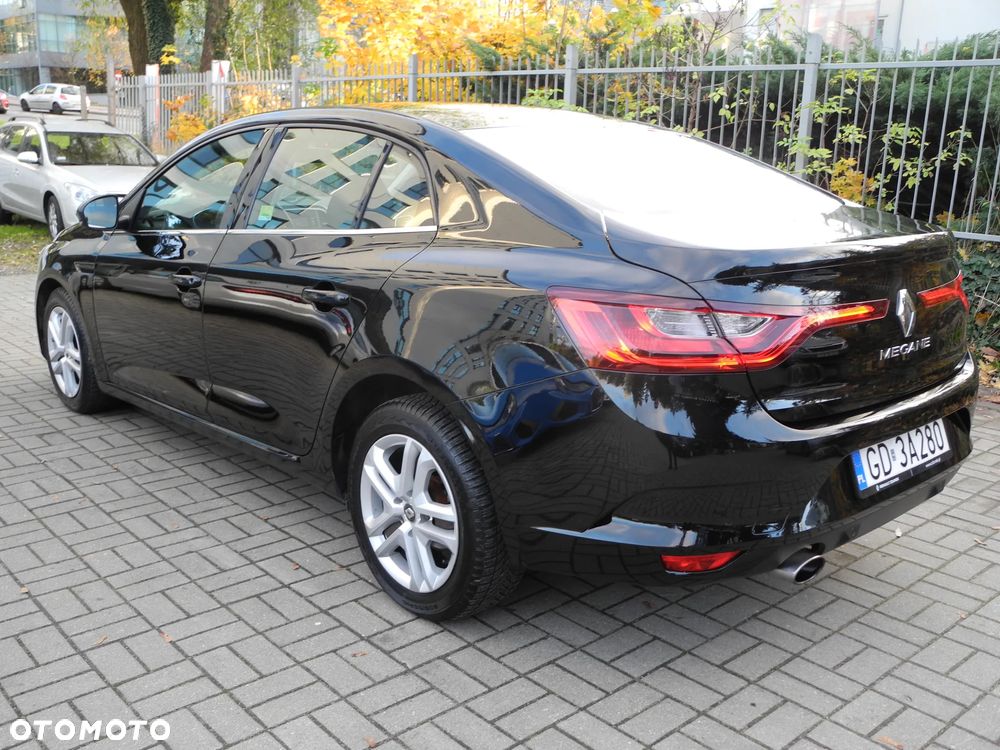 Renault Megane 2018 photo 4