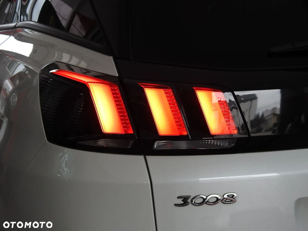 Peugeot 3008 BlueHDi 120 EAT6 Stop & Start Allure - 33