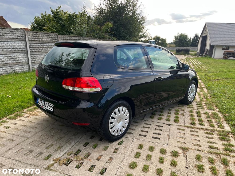 Volkswagen Golf - 4