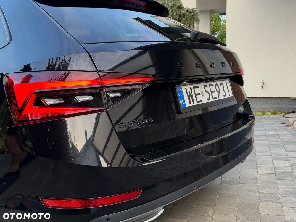 Skoda Superb 2.0 TDI SCR Sportline DSG - 7