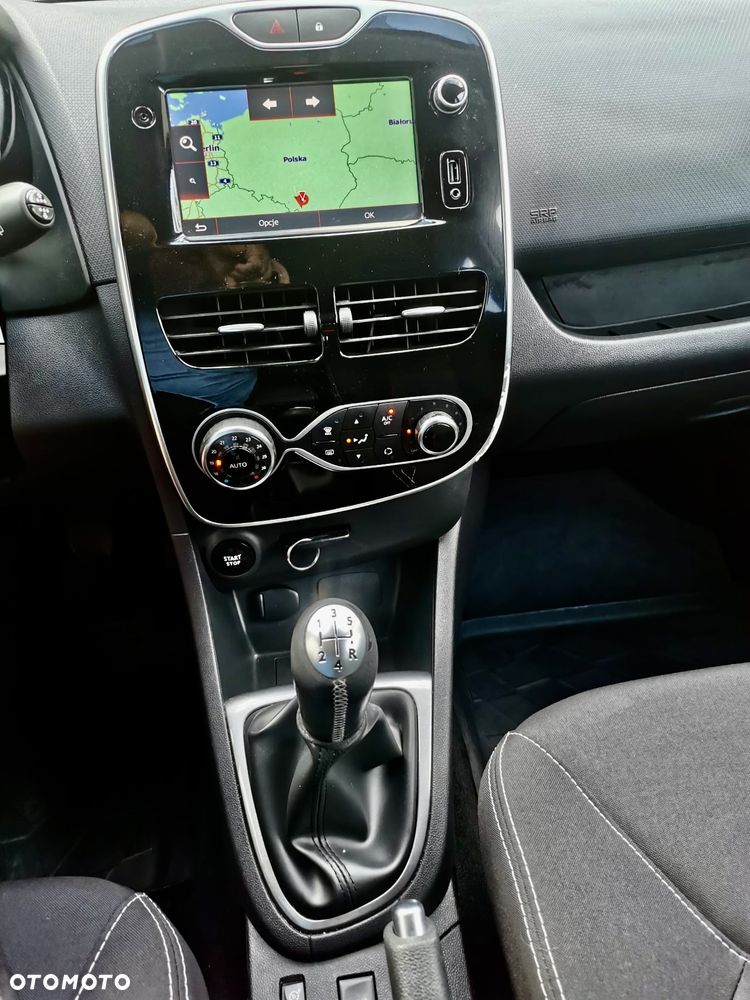 Renault Clio TCe 90 Limited - 19