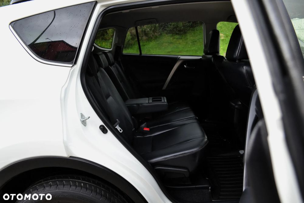 Toyota RAV4 2.0 Prestige MS - 12