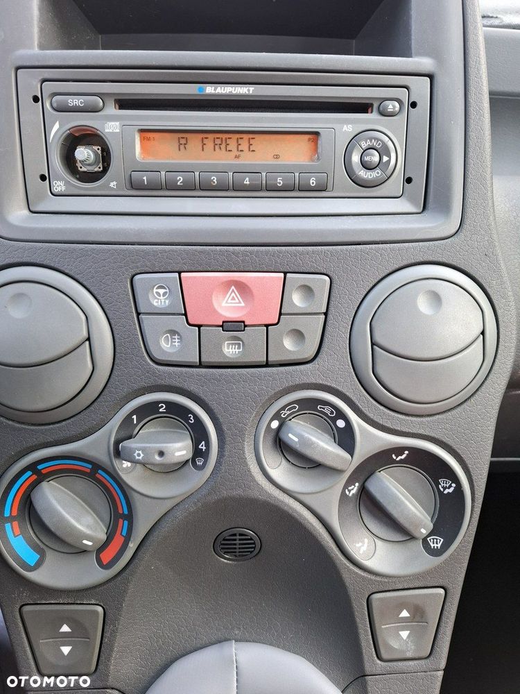 Fiat Panda 1.2 Dynamic Olympic - 19