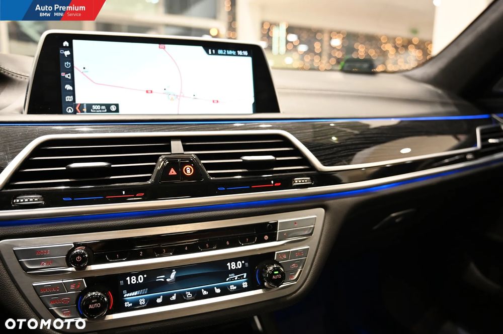 BMW Seria 7 740d xDrive - 10