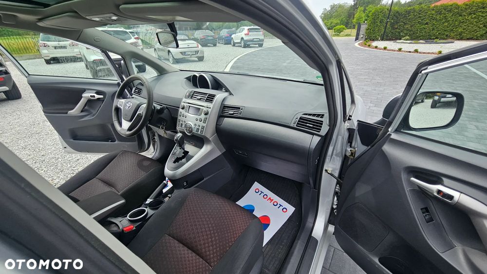 Toyota Verso - 17