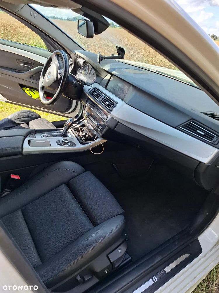 BMW Seria 5 - 8
