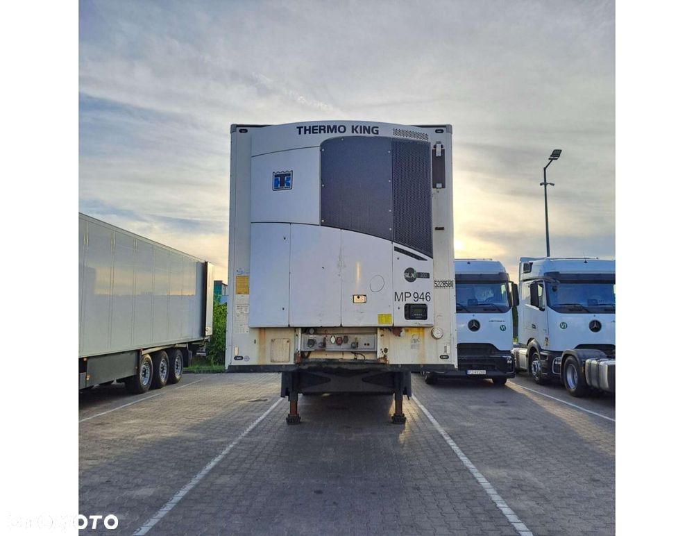 Schmitz Cargobull SKO Double Deck FP 60 ThermoKing SLXi 300 - 2