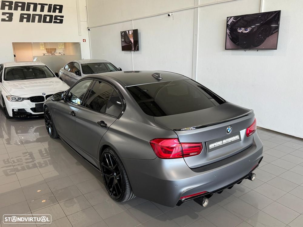 BMW 330 e iPerformance Pack M - 8