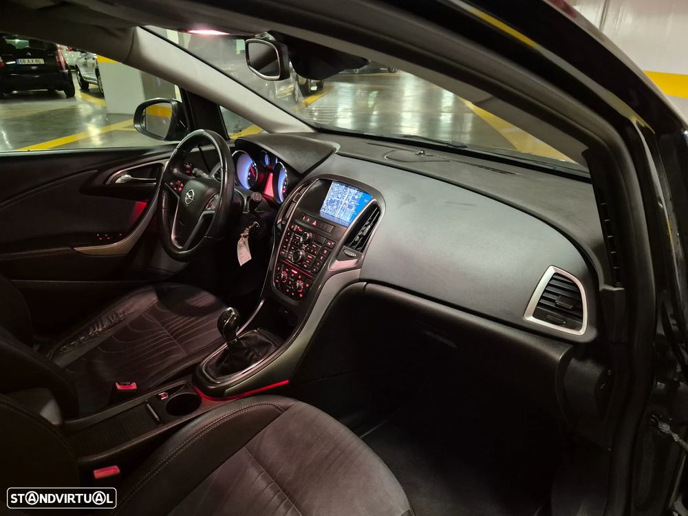 Opel Astra Sports Tourer 1.6 CDTi Cosmo S/S - 32