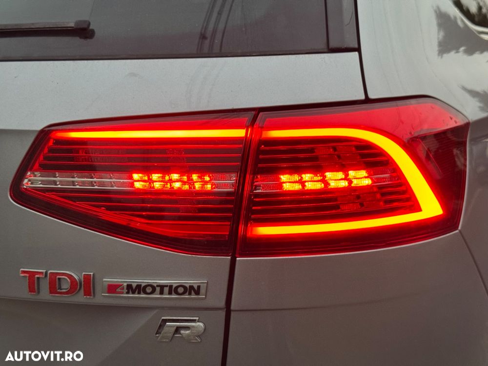 Volkswagen Passat 2.0 BiTDI DSG 4Mot Highline - 20