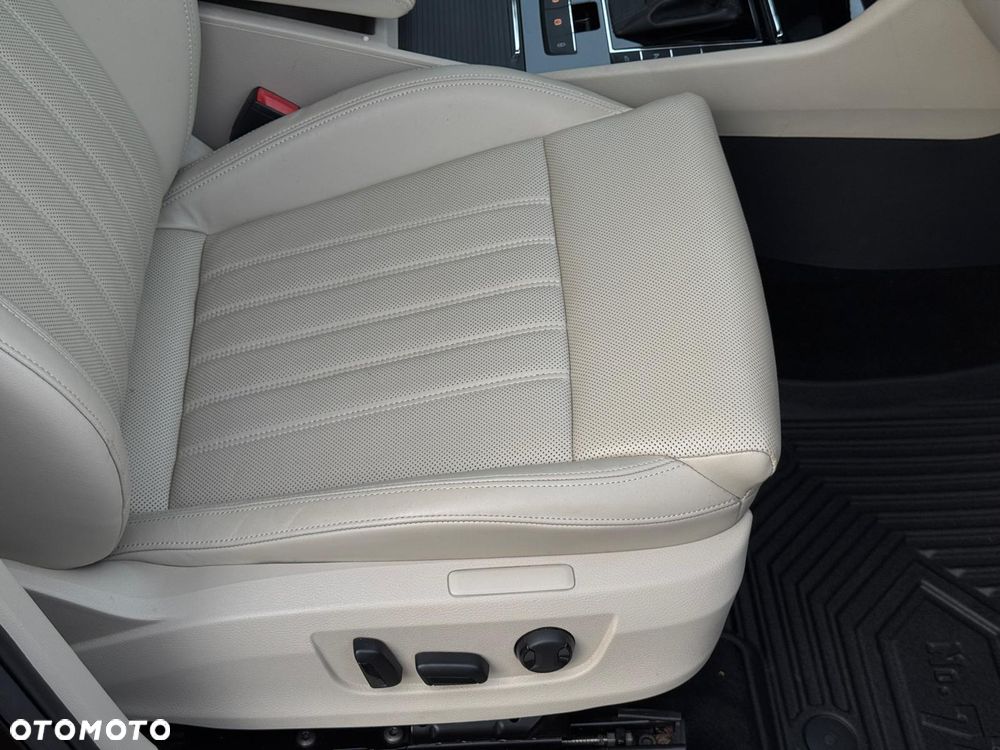 Skoda Superb 2.0 TDI DSG Style - 15