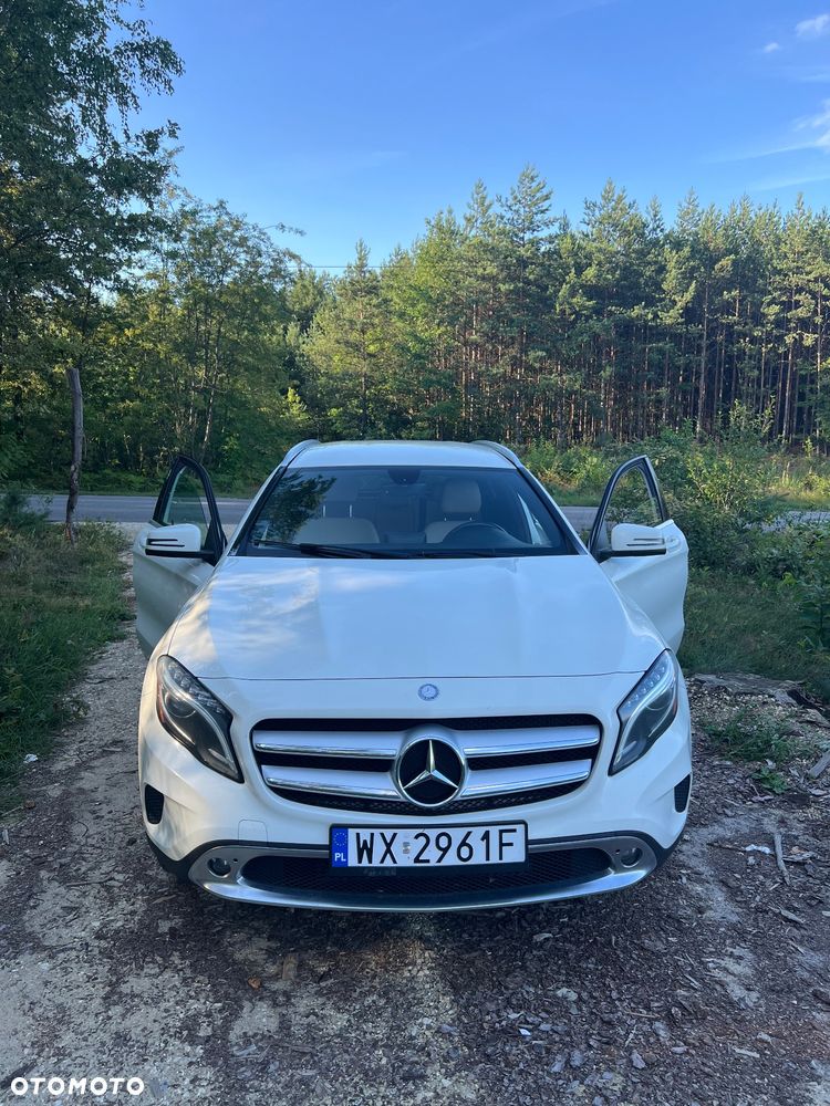 Mercedes-Benz GLA 250 4-Matic - 21