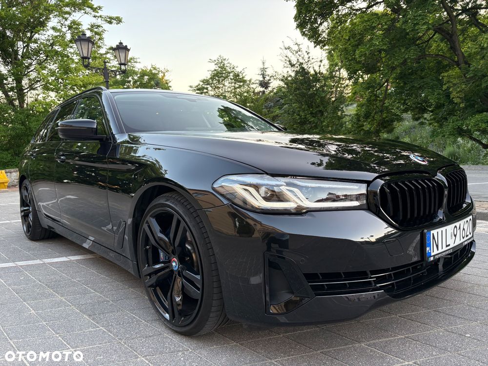 BMW Seria 5 540i xDrive Touring Luxury Line - 2