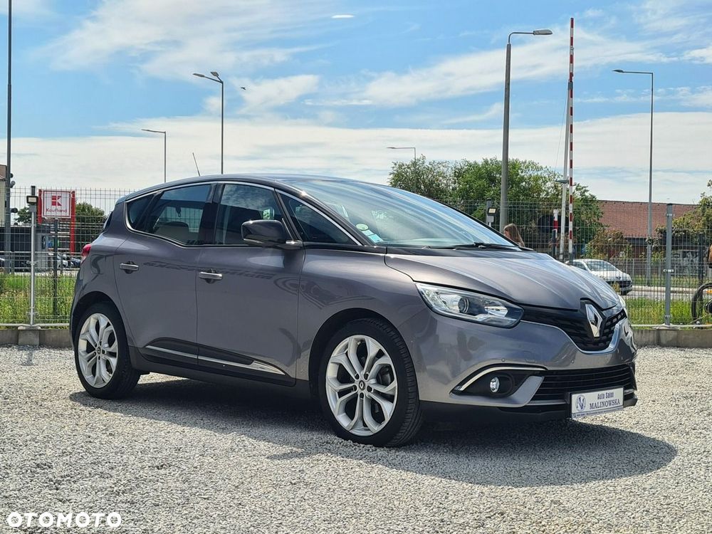 Renault Scenic 1.5 dCi Life - 9