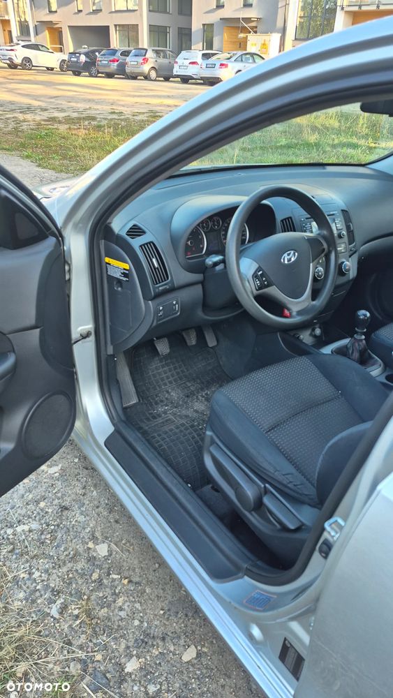 Hyundai i30 1.6 CRDi Comfort - 9