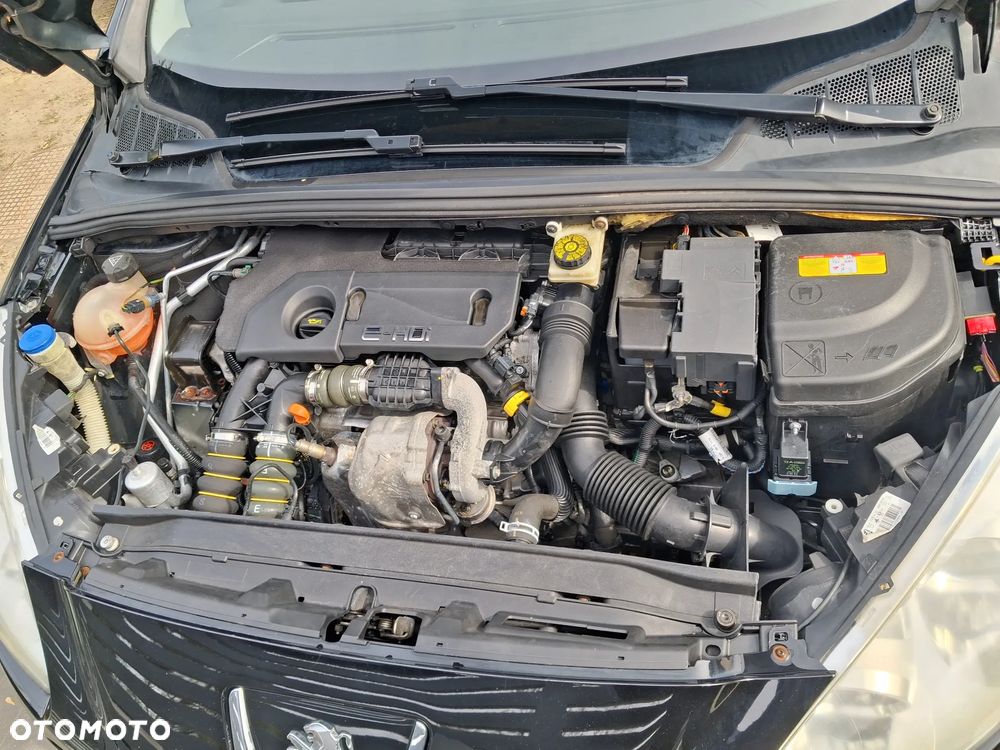 Peugeot 308 CC - 12