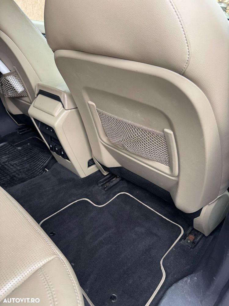 Land Rover Discovery Sport - 18