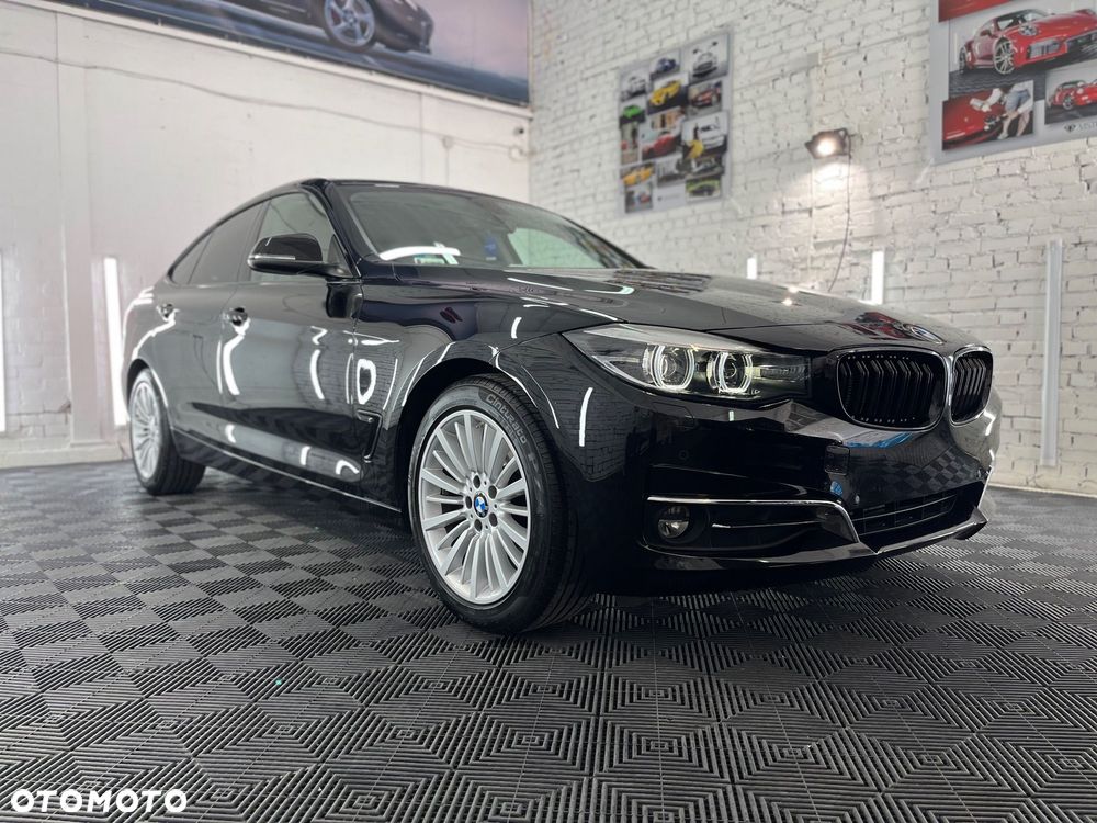 BMW Seria 3 318d Luxury Line - 22