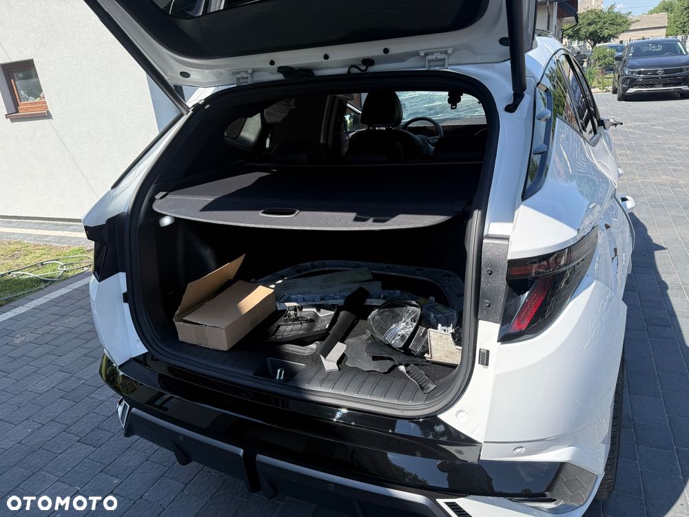 Hyundai Tucson 1.6 T-GDi HEV 2WD N Line - 29