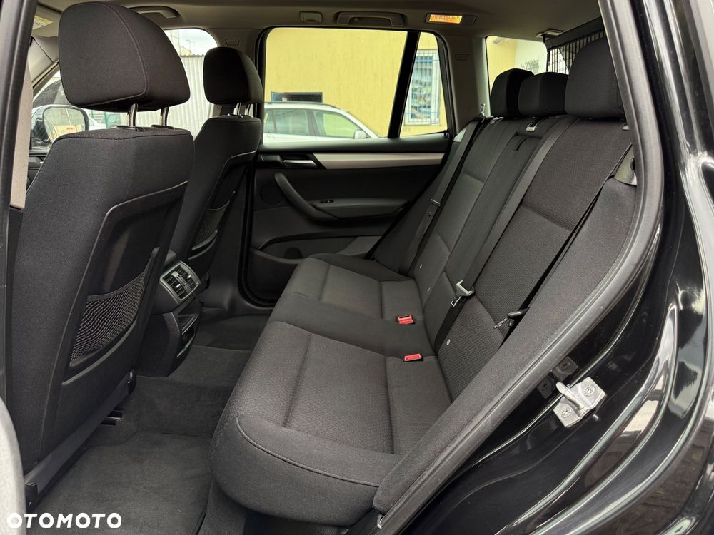 BMW X3 xDrive20d - 23