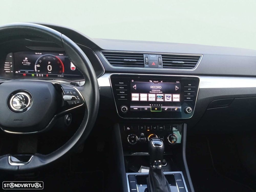 Skoda Superb Break 2.0 TDI DSG - 15
