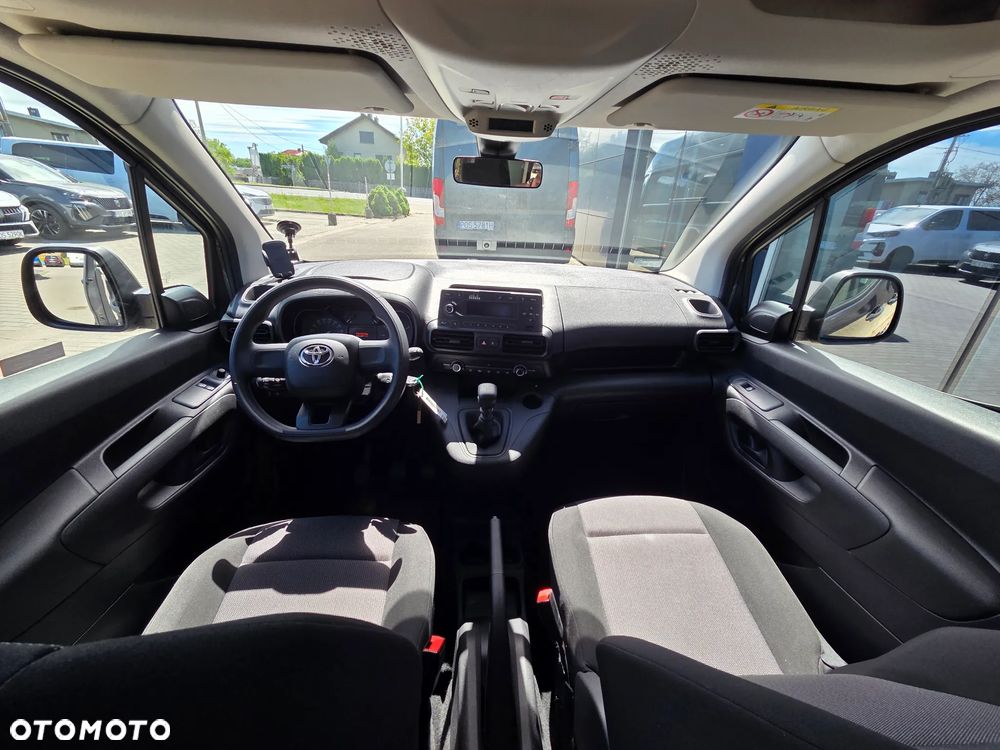 Toyota Proace City Verso 1.2 D-4T Business - 15