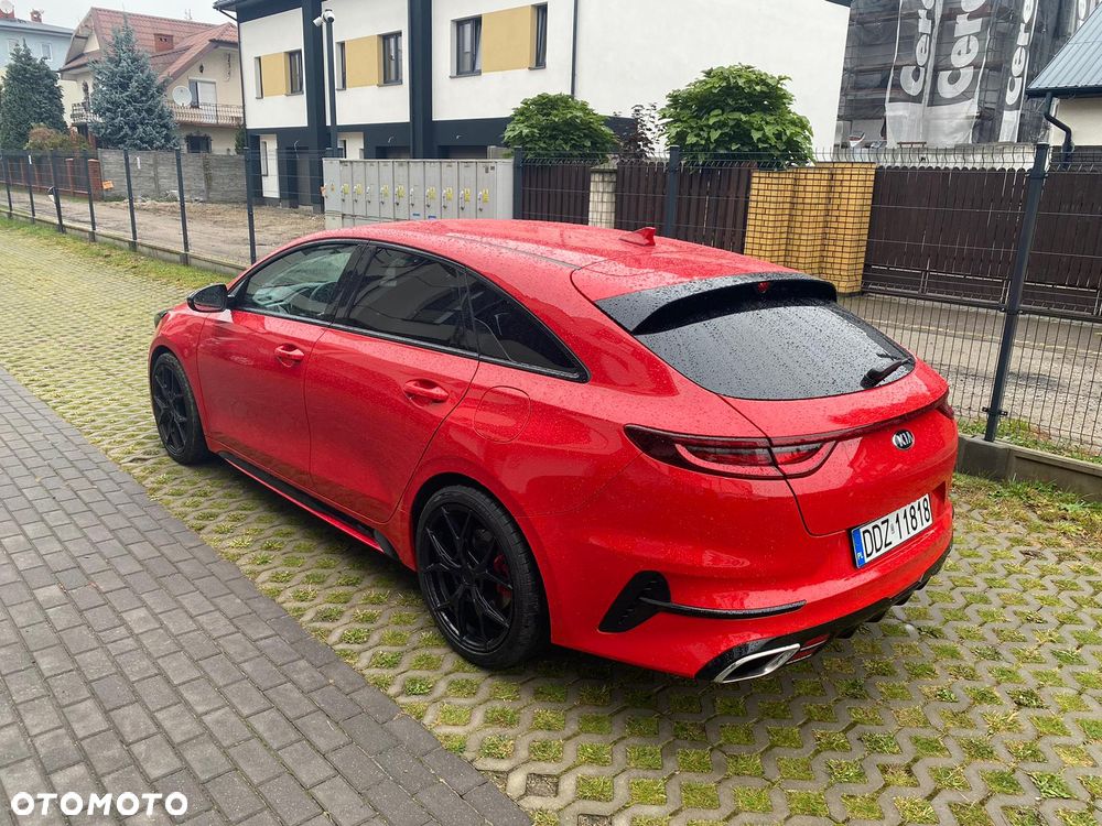 Kia ProCeed - 7