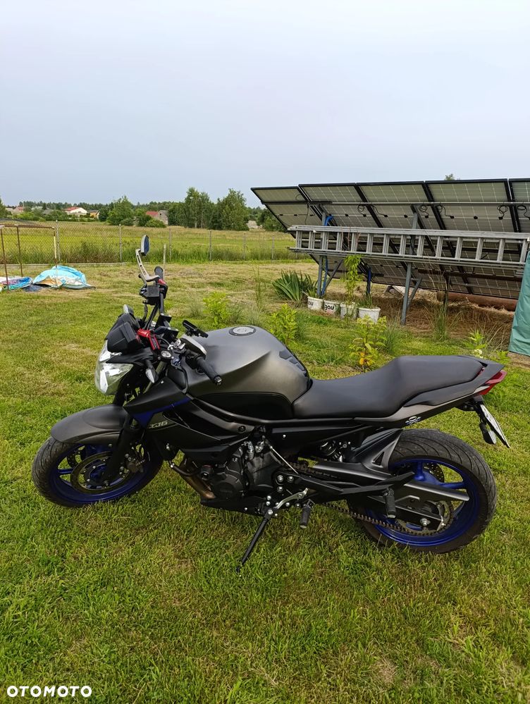 Yamaha XJ - 6