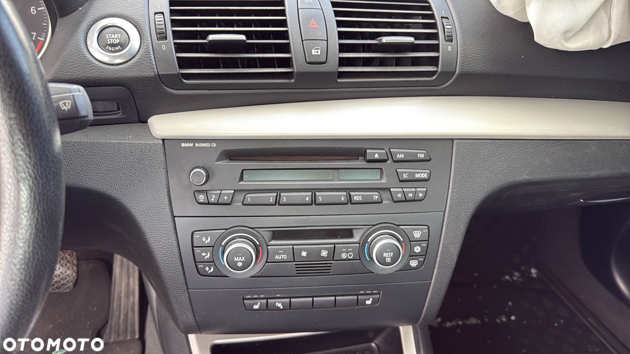 BMW Seria 1 130i - 17