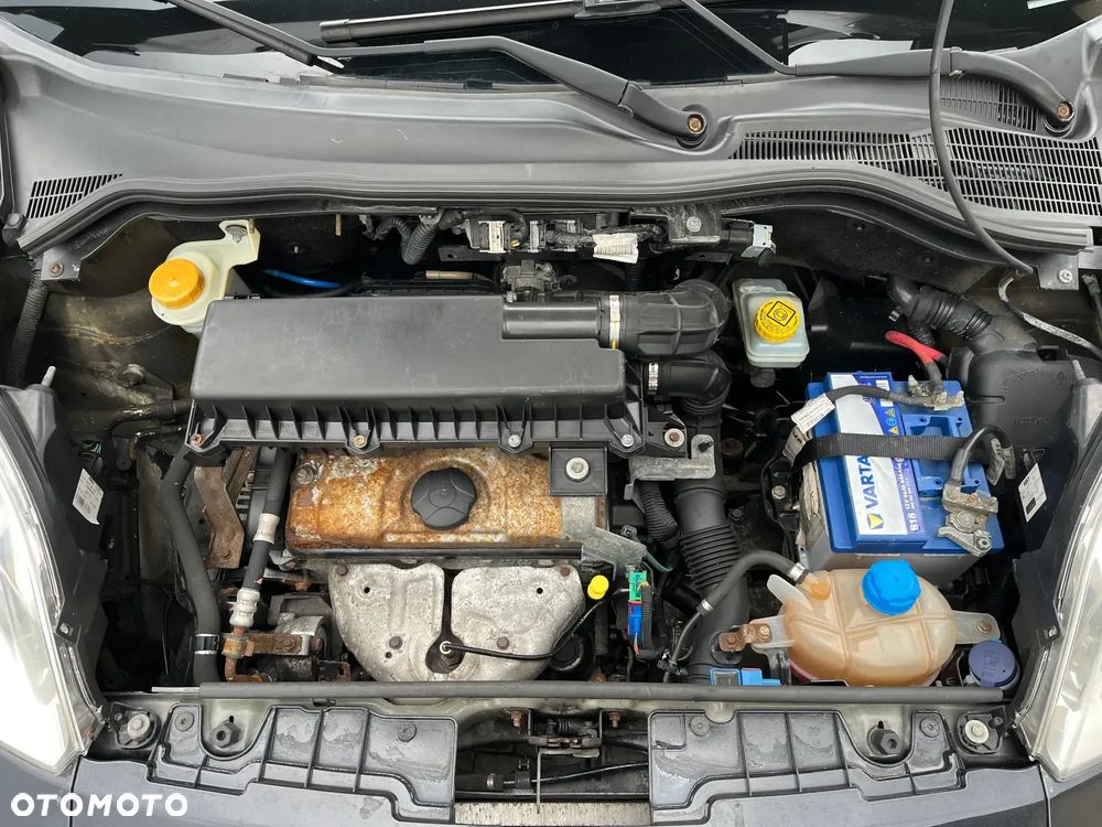 Fiat Qubo - 18
