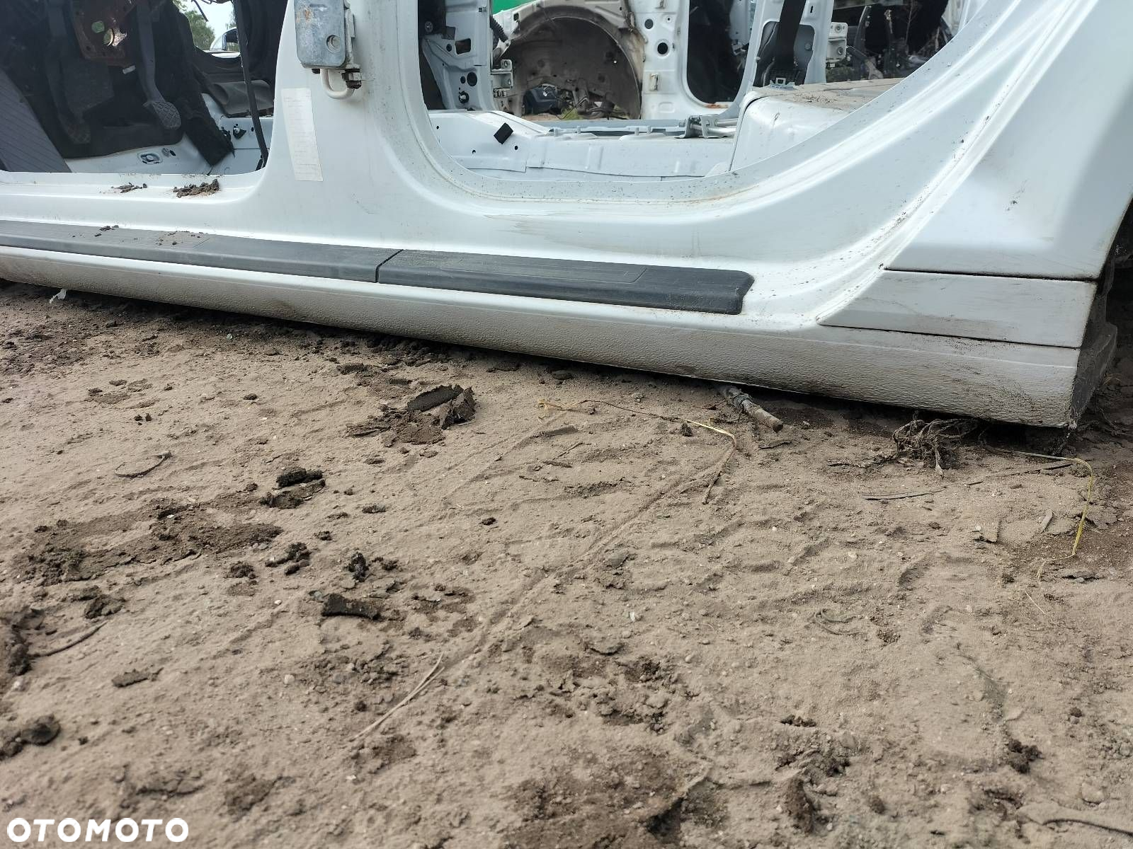 PRÓG LEWY + SŁUPEK ŚRODKOWY AUDI A3 8P LIFT LS9R - 5