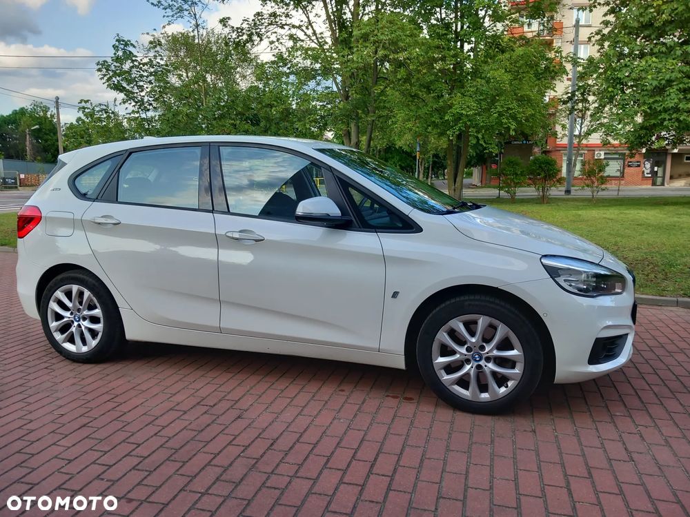 BMW Seria 2 ver-225e-xdrive-active-tourer - 2