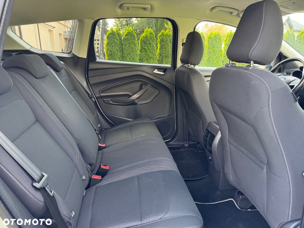Ford Kuga 1.5 TDCi FWD Titanium - 18